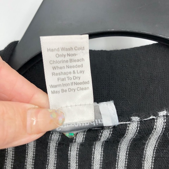 Soft Surroundngs Womens Cardigan Sweater Large Cashmere Angora Knit Black Stripe - Picture 6 of 6